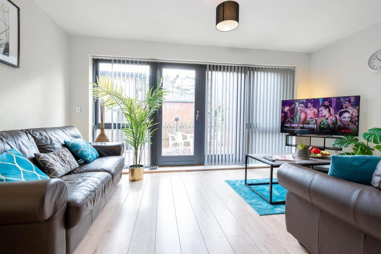 City Centre Townhouse - 3 Bedrooms - Garage - Parking - Top Rated Birmingham Esterno foto